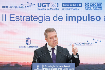 El jefe del Gobierno regional, Emiliano García-Page, presenta la II Estrategia de Impulso al Trabajo Autónomo 2026-2030.

REMITIDA / HANDOUT por DAVID ESTEBAN GONZALEZ/JCCM
Fotografía remitida a medios de comunicación exclusivamente para ilustrar la noticia a la que hace referencia la imagen, y citando la procedencia de la imagen en la firma
06/3/2026