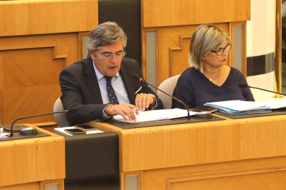 El diputado de Desarrollo Económico, Carlos Pastor.