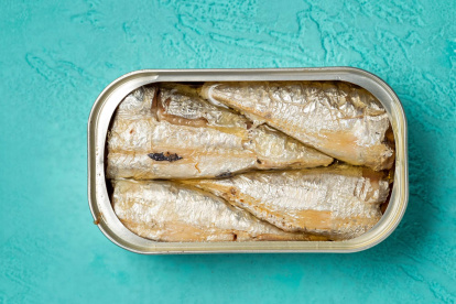 Las sardinas en lata son una fuente natural de omega 3 y calcio, especialmente si se consume también su espina, como recomiendan algunos expertos en conservas