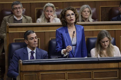 La vicepresidenta María Jesús Montero en el Congreso.