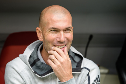 Zinedine Zidane, favorito para el banquillo de la selección francesa. Photo: Matthias Balk/dpa
