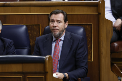 Óscar Puente, en un pleno en el Congreso