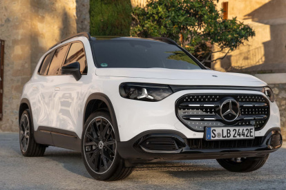 Mercedes GLB apertura