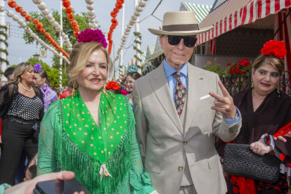 Jose Ortega Cano lo volvió a dar todo bailando, esta vez en la Feria de Abril.