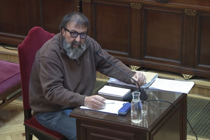 Koldo García durante su declaración como acusado en el juicio de las mascarillas en el Tribunal Supremo