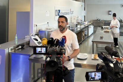 El concejal Samuel Ruiz, este miércoles en Elche.

REMITIDA / HANDOUT por AYUNTAMIENTO DE ELCHE
Fotografía remitida a medios de comunicación exclusivamente para ilustrar la noticia a la que hace referencia la imagen, y citando la procedencia de la imagen en la firma
06/5/2026