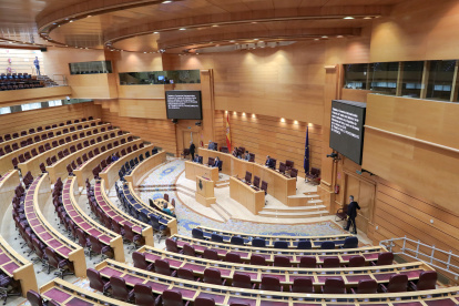 Hemiciclo del Senado prácticamente vacío