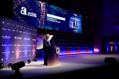 El presidente de la Diputación de Alicante, Toni Pérez, durante la inauguración de Opendir.