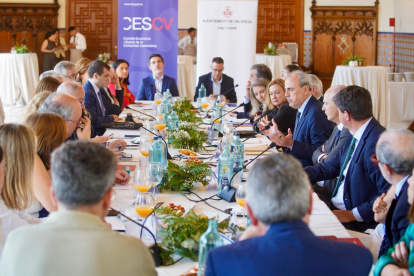 CES CV