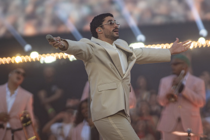 Bad Bunny durante su primer concierto en Barcelona