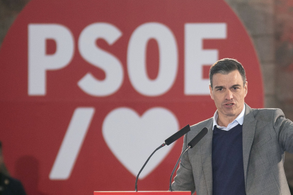 El presidente del Gobierno y secretario general del PSOE, Pedro Sánchez, en un mitin del partido.
