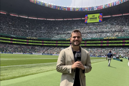 Alessio de Giuseppe, en el estadio Azteca de México DF