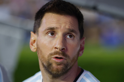 AUBURN, ALABAMA - JUNE 09: Lionel Messi of Argentina looks on prior to the international friendly match between Argentina and Iceland at Jordan-Hare Stadium on June 09, 2026 in Auburn, Alabama. (Photo by Todd Kirkland/Getty Images)