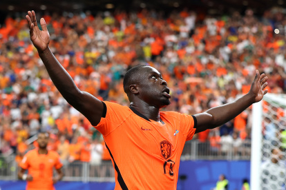 HOUSTON, TEXAS - JUNE 20: Brian Brobbey #19 of the Netherlands celebrates scoring his team's second goal during the FIFA World Cup 2026 Group F match between Netherlands and Sweden at Houston Stadium on June 20, 2026 in Houston, Texas. (Photo by Molly Darlington/Getty Images)