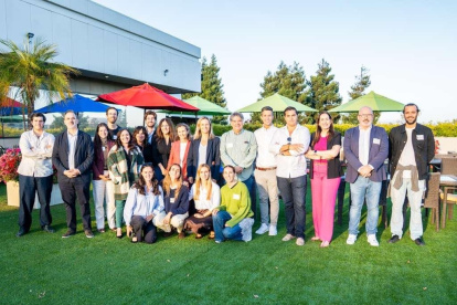 Valencia se reúne en Silicon Valley con las compañías líderes de IA para impulsar la estrategia tecnológica de la ciudad

REMITIDA / HANDOUT por AYUNTAMIENTO VALÈNCIA
Fotografía remitida a medios de comunicación exclusivamente para ilustrar la noticia a la que hace referencia la imagen, y citando la procedencia de la imagen en la firma
26/6/2026