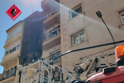 Imagen de la fachada del edificio tras el siniestro.