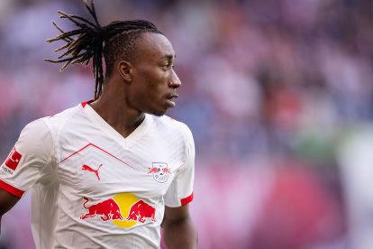 Yan Diomandé, en un partido con el Leipzig