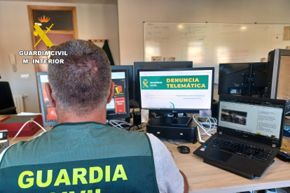 Equipo @ de la Guardia Civil