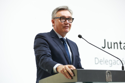El vicepresidente segundo y consejero de Turismo, Justicia, Desregulación y Administración Local, Manuel Gavira.