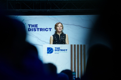 La presidenta de la Comunidad de Madrid, Isabel Díaz Ayuso, durante la inauguración de The District 2026, a 22 de septiembre de 2026, en Madrid (España).