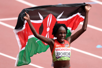 La keniata Peres Jepchirchir, oro en maratón en Tokio 2025, ha dado positivo