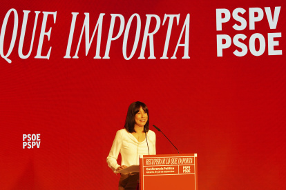 La secretaria general del PSPV-PSOE y ministra de Ciencia, Innovación y Universidades, Diana Morant, durante la  clausura de la conferencia Política del PSPV-PSOE, a 20 de septiembre de 2026, en Alicante, Comunidad Valenciana (España). Los socialistas valencianos han organizado la Conferencia Política del PSPV-PSOE bajo el lema 'Recuperar lo que importa' para rearmar el discurso progresista y fijar prioridades ante la DANA, la vivienda, el feminismo y la batalla digital.

Roberto Plaza / Europa Press
20/9/2026