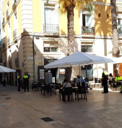 Terraza de un establecimiento en Alicante, en una imagen de archivo