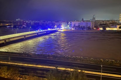 Nuevo cauce del rio Turia el día de la DANA