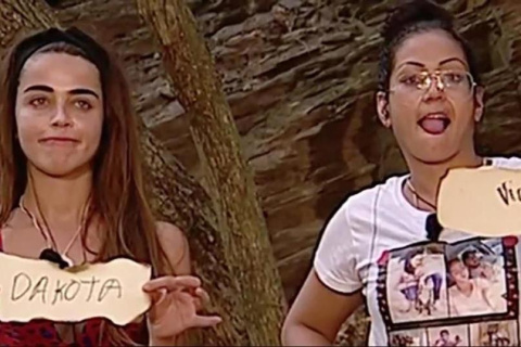 Violeta Mangriñán y Dakota Tarraga en Supervivientes 2019