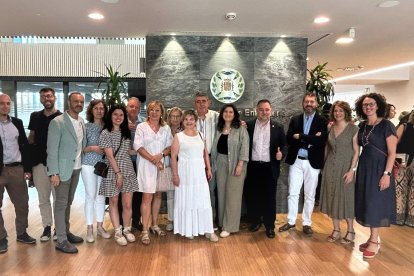 Miembros de los centros de salud premiados