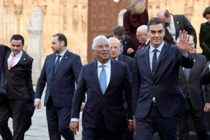 El presidente junto al primer ministro luso.