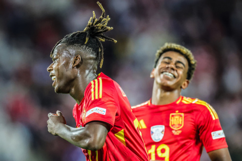 Nico Williams y Lamine Yamal, en un partido.