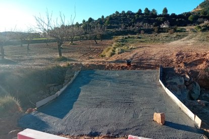 Reparación de una zona afectada por la DANA en La Yesa