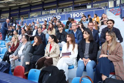 Ribera y Levante UD organizan una jornada sobre deporte y salud mental
