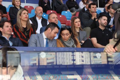 Ribera y Levante UD organizan una jornada sobre deporte y salud mental
