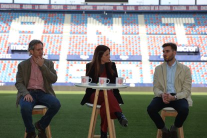 Ribera y Levante UD organizan una jornada sobre deporte y salud mental
