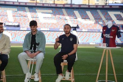 Ribera y Levante UD organizan una jornada sobre deporte y salud mental