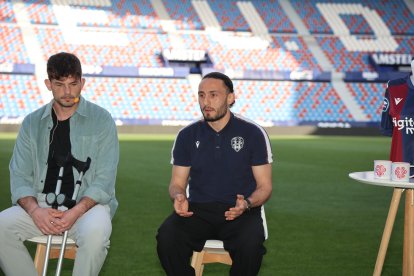 Ribera y Levante UD organizan una jornada sobre deporte y salud mental