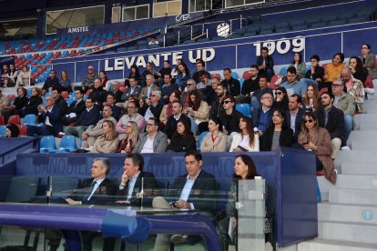 Ribera y Levante UD organizan una jornada sobre deporte y salud mental