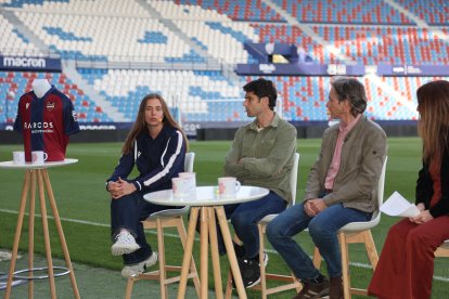 Ribera y Levante UD organizan una jornada sobre deporte y salud mental