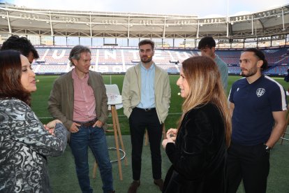 Ribera y Levante UD organizan una jornada sobre deporte y salud mental