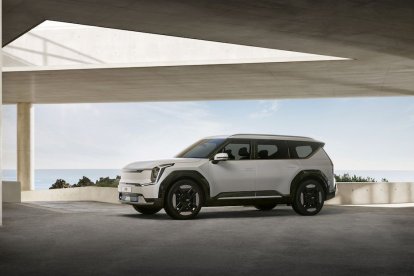 KIA EV9