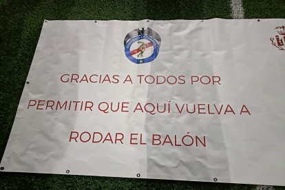 Pancarta del Discóbolo en el homenaje