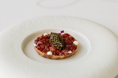 A cuatro manos de Paco Roncero y Victoria Kemerer