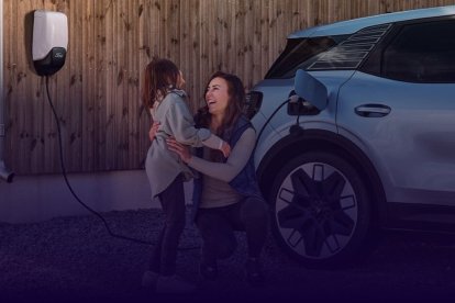 Los eléctricos puros destacan con un aumento del 82% en el acumulado anual.