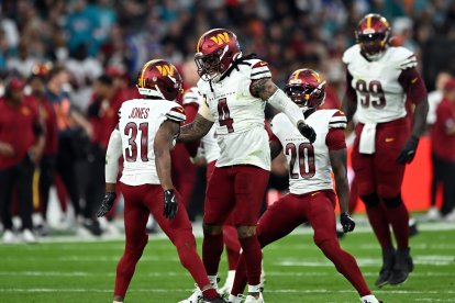 Los Commanders tomaron la delantera