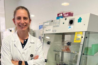 Reyes Claramunt. bióloga e investigadores de IVO.