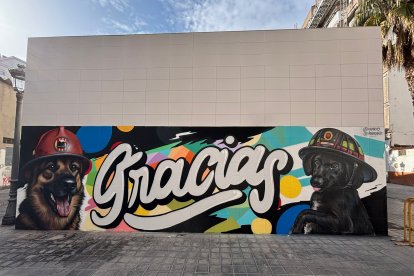 Mural homenaje a los berros bomberos en Monteolivete