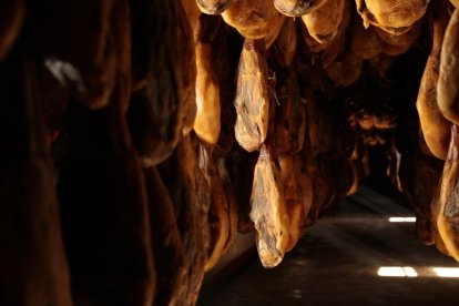 Jamones de Jabugo (Huelva).