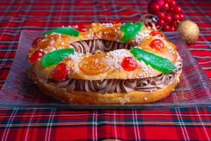 Roscón de Reyes relleno chocolate sin azúcar